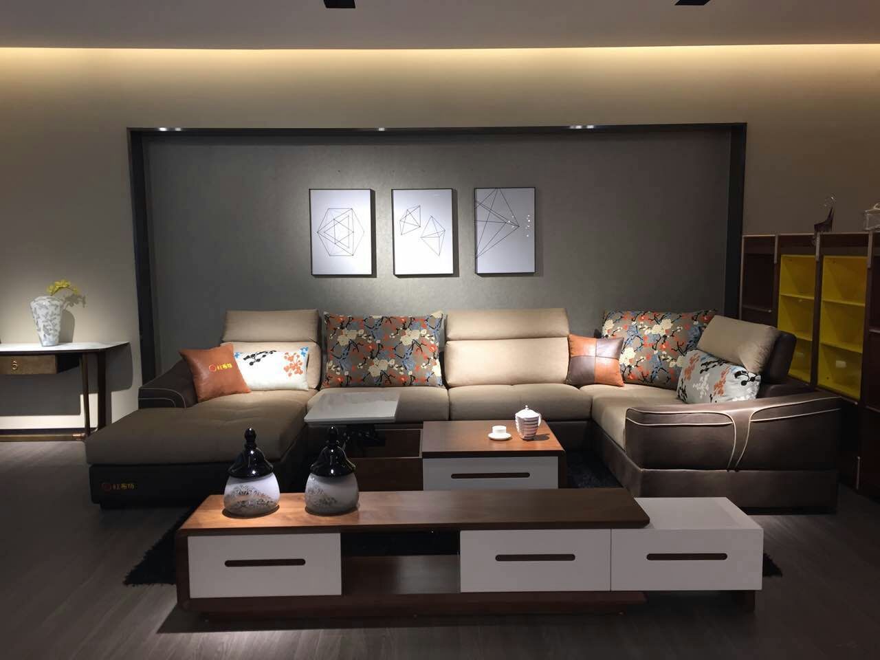 百年家具