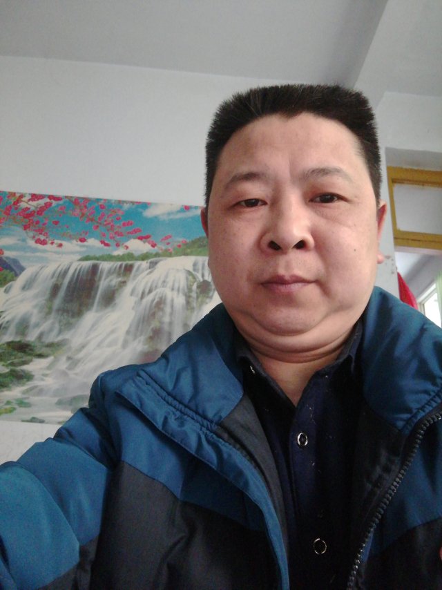 祝您狗年大吉，新春快乐！幸福