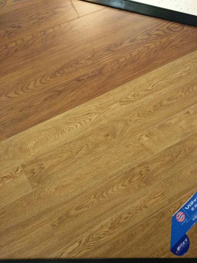 二手木地板回收，出售。专业安转师傅打地坪安装